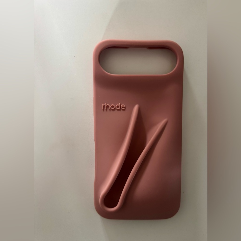RHODE CASE